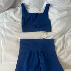 SET ACTIVE Blue Ribbed Sports Bra and High-Waist Leggings